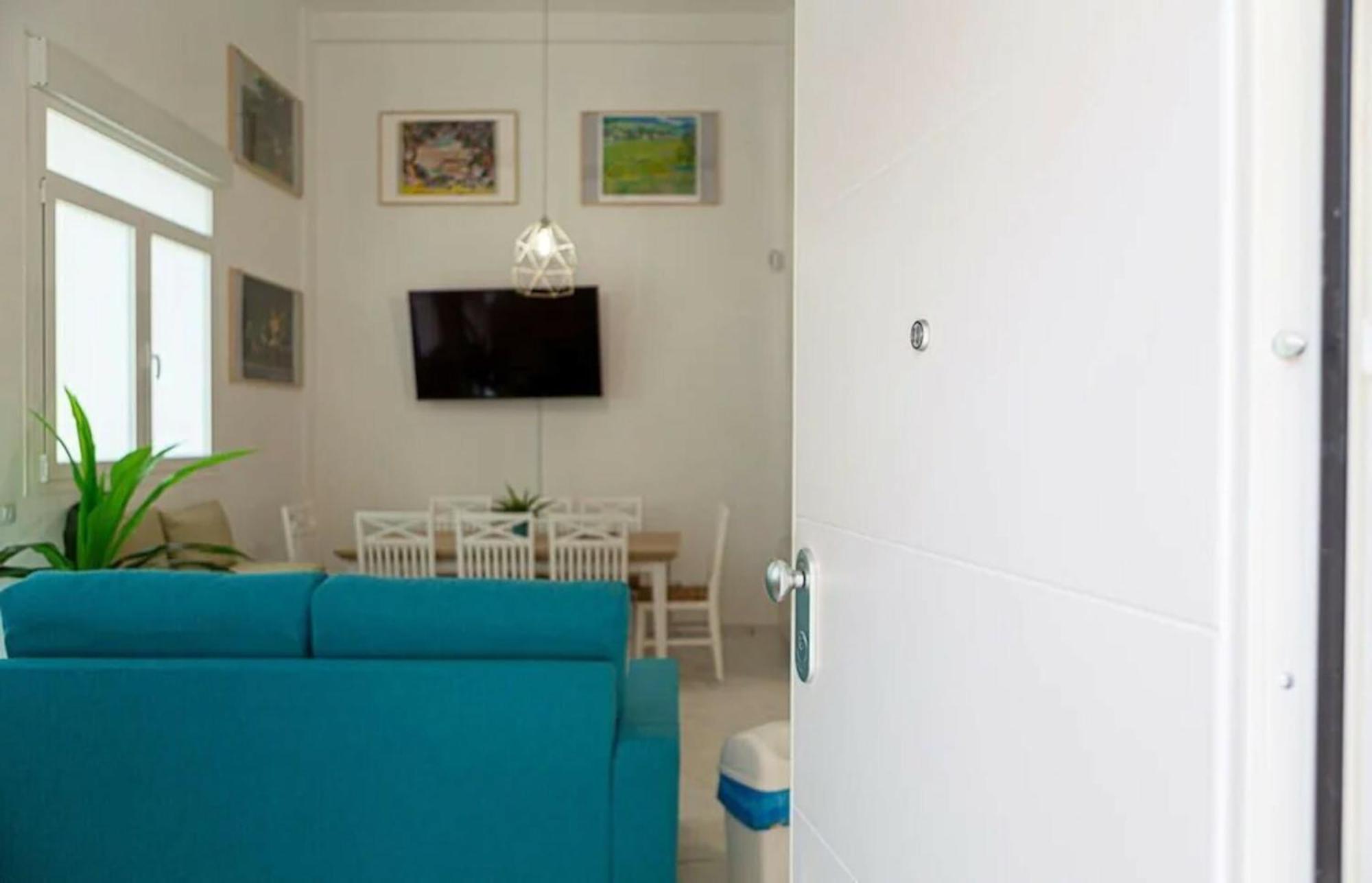 2Bedroom Duplex In Hortaleza Near Metro Madrid Exterior foto