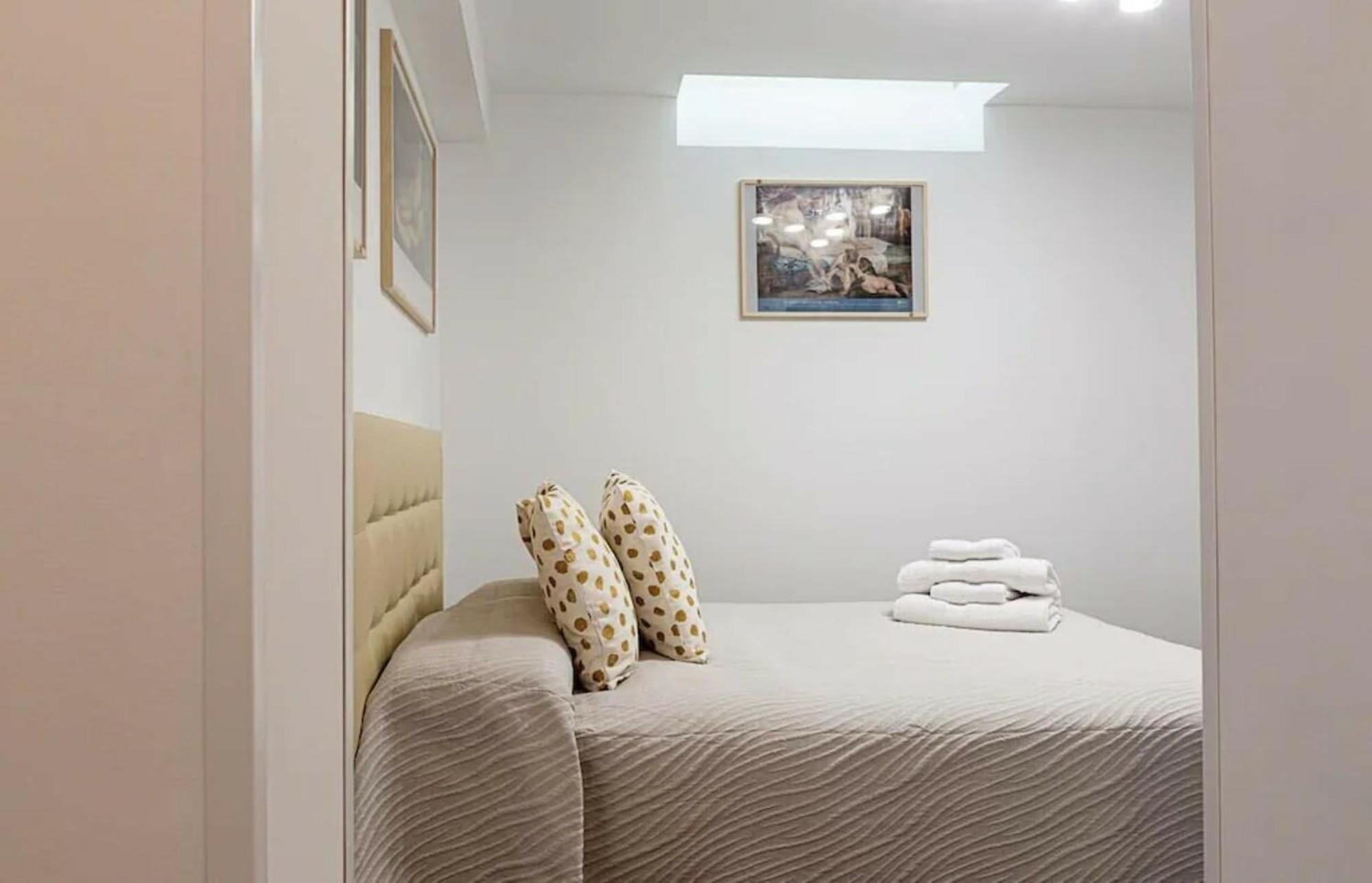 2Bedroom Duplex In Hortaleza Near Metro Madrid Exterior foto