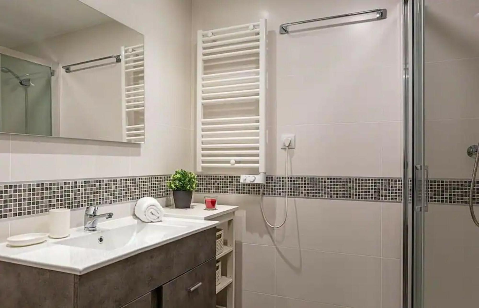 2Bedroom Duplex In Hortaleza Near Metro Madrid Exterior foto